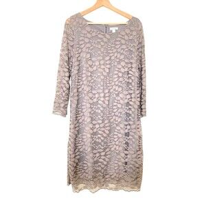 GARNET HILL Gray Purple Floral Lace 3/4 Sleeve Dress Size 12 Scallop Hem + Cuffs